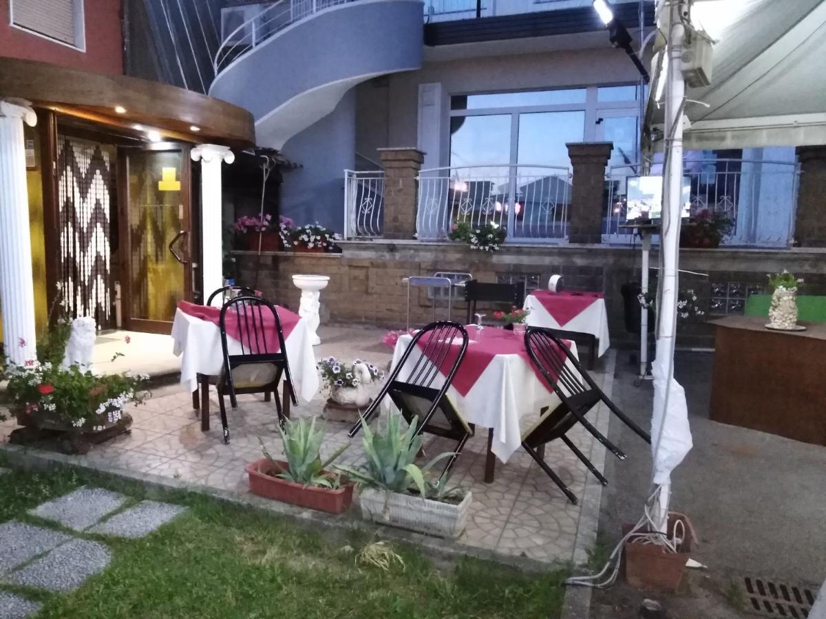 Hotel La Carina 格罗塔米纳尔达 外观 照片