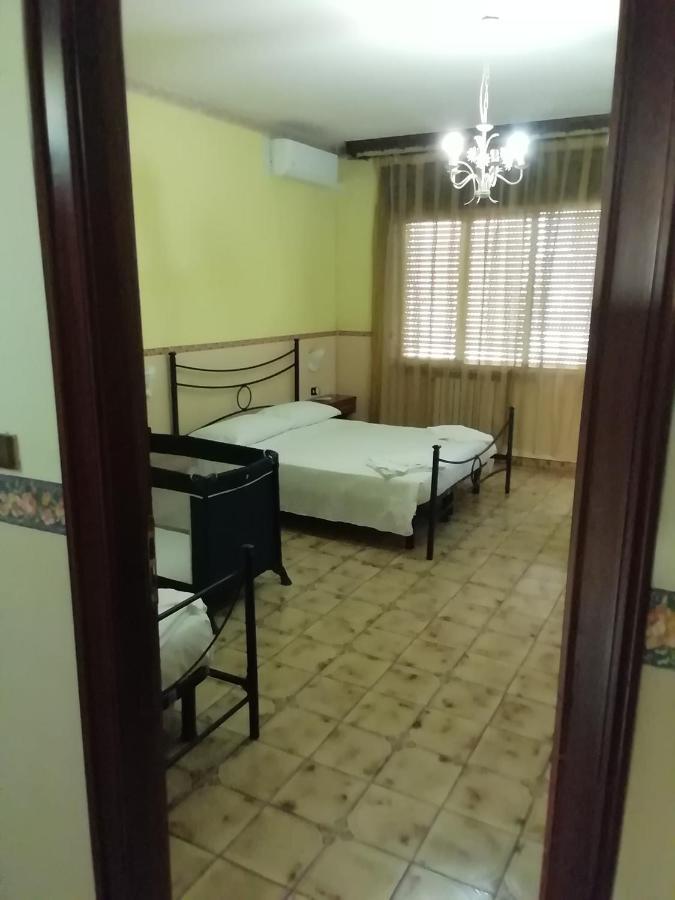 Hotel La Carina 格罗塔米纳尔达 外观 照片